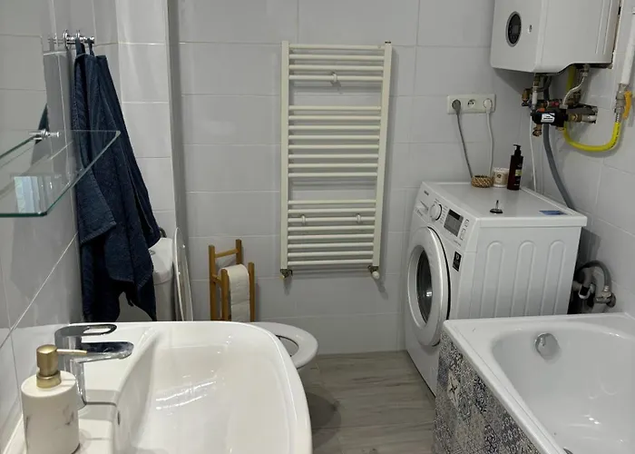 Cozy In Center Apartament *